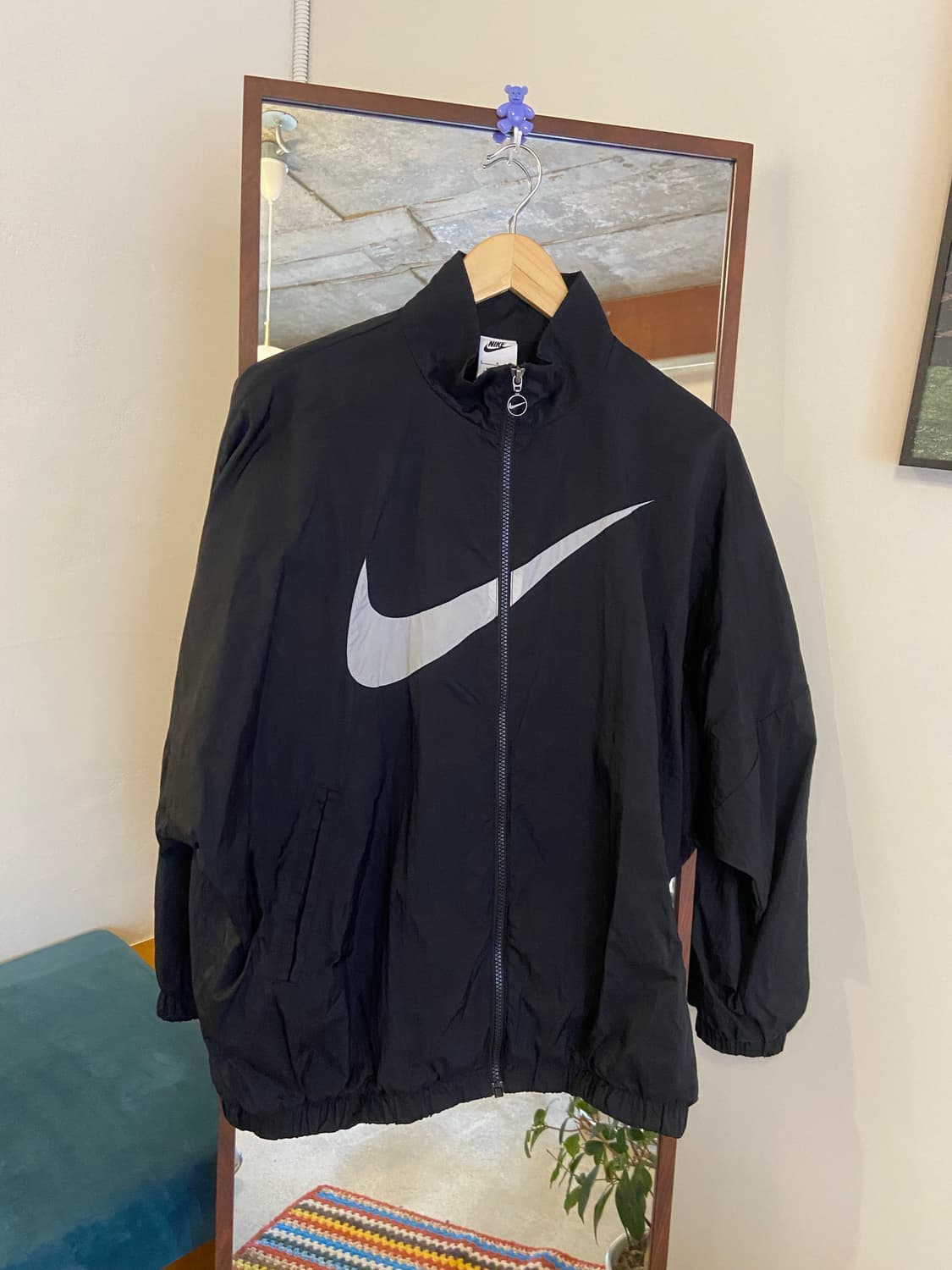 나이키 빅스우시 블랙 여성용 바람막이 상품이미지1