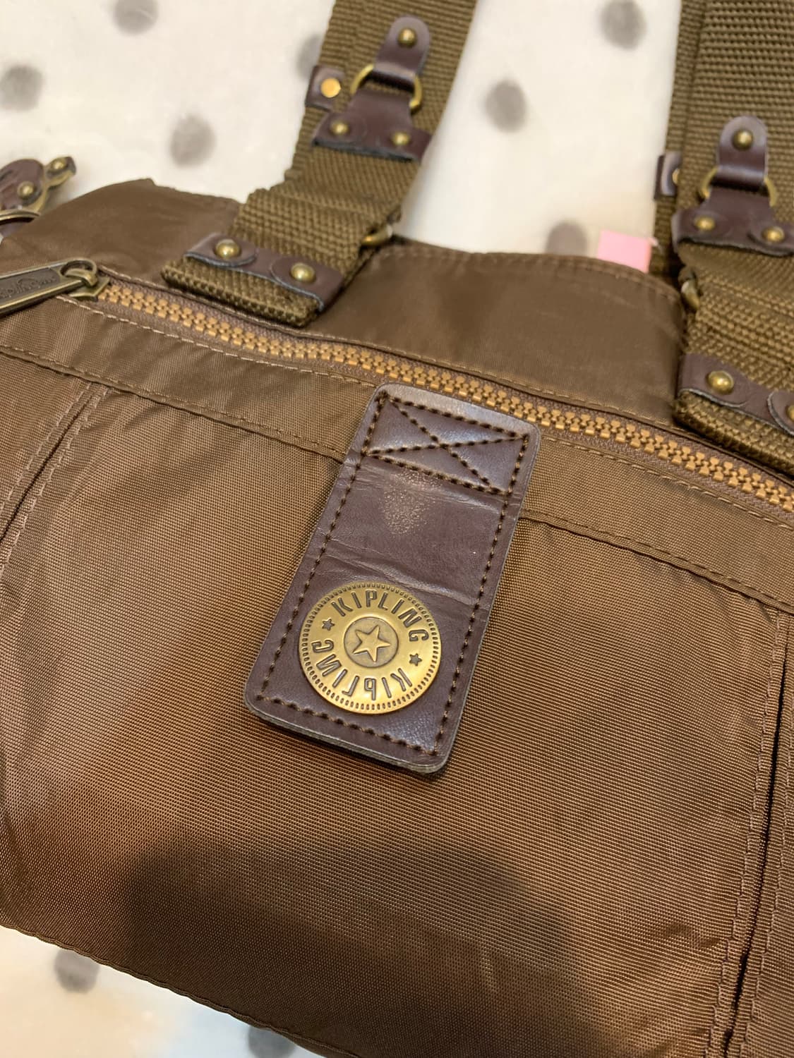 브라운 키플링 숄더백 상품이미지3