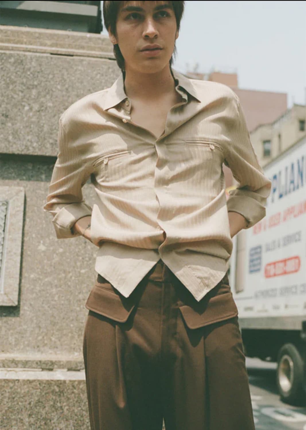 마리암 나시르 자데 파라아이스 셔츠 상품이미지2