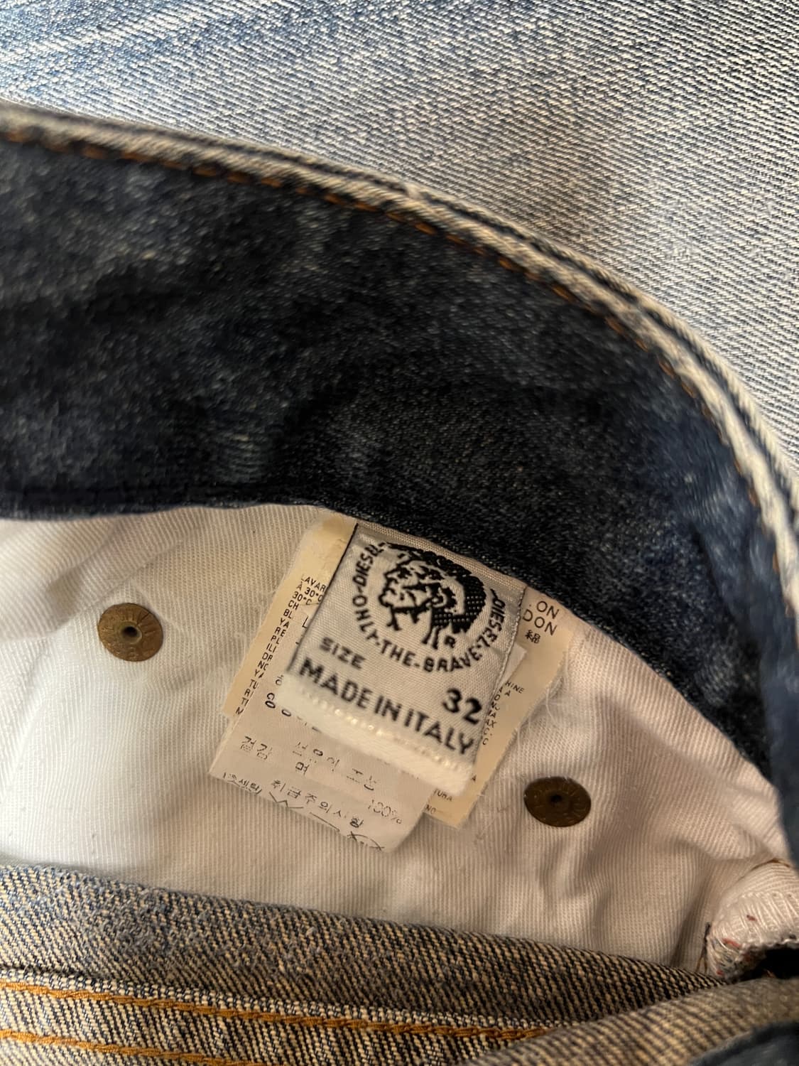 [32] Diesel 디젤 빈티지 중청 데님팬츠 상품이미지9