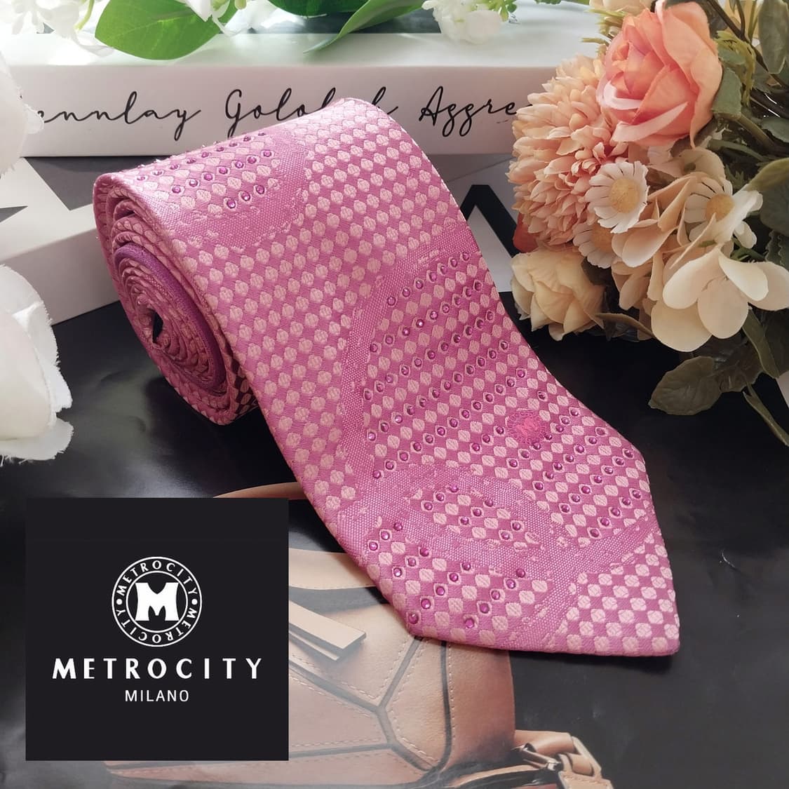 메트로시티 인디핑크 자카드 패턴 넥타이 8.6cm A+등급 K2004
 상품이미지2