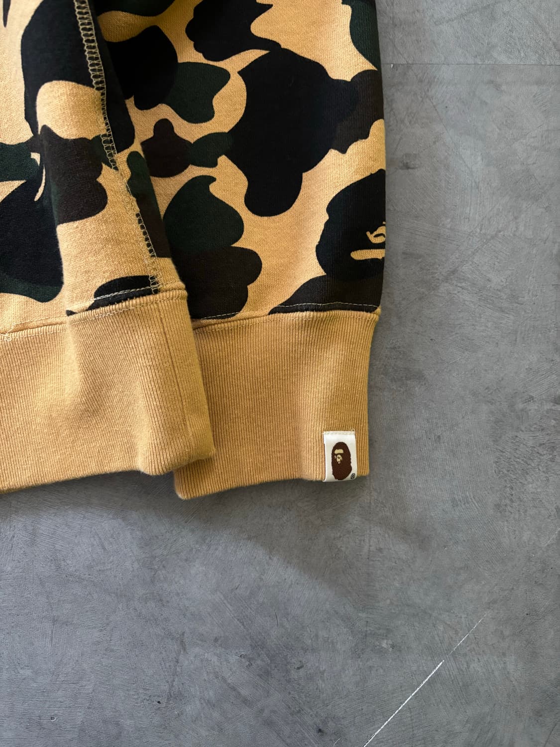 Bape 베이프 15SS 1ST 황계 카모 컬리지 후드티  상품이미지7