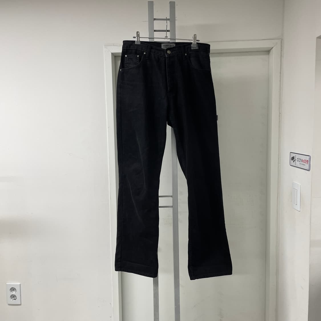 베르사체 블랙 데님 팬츠 32/42 상품이미지5