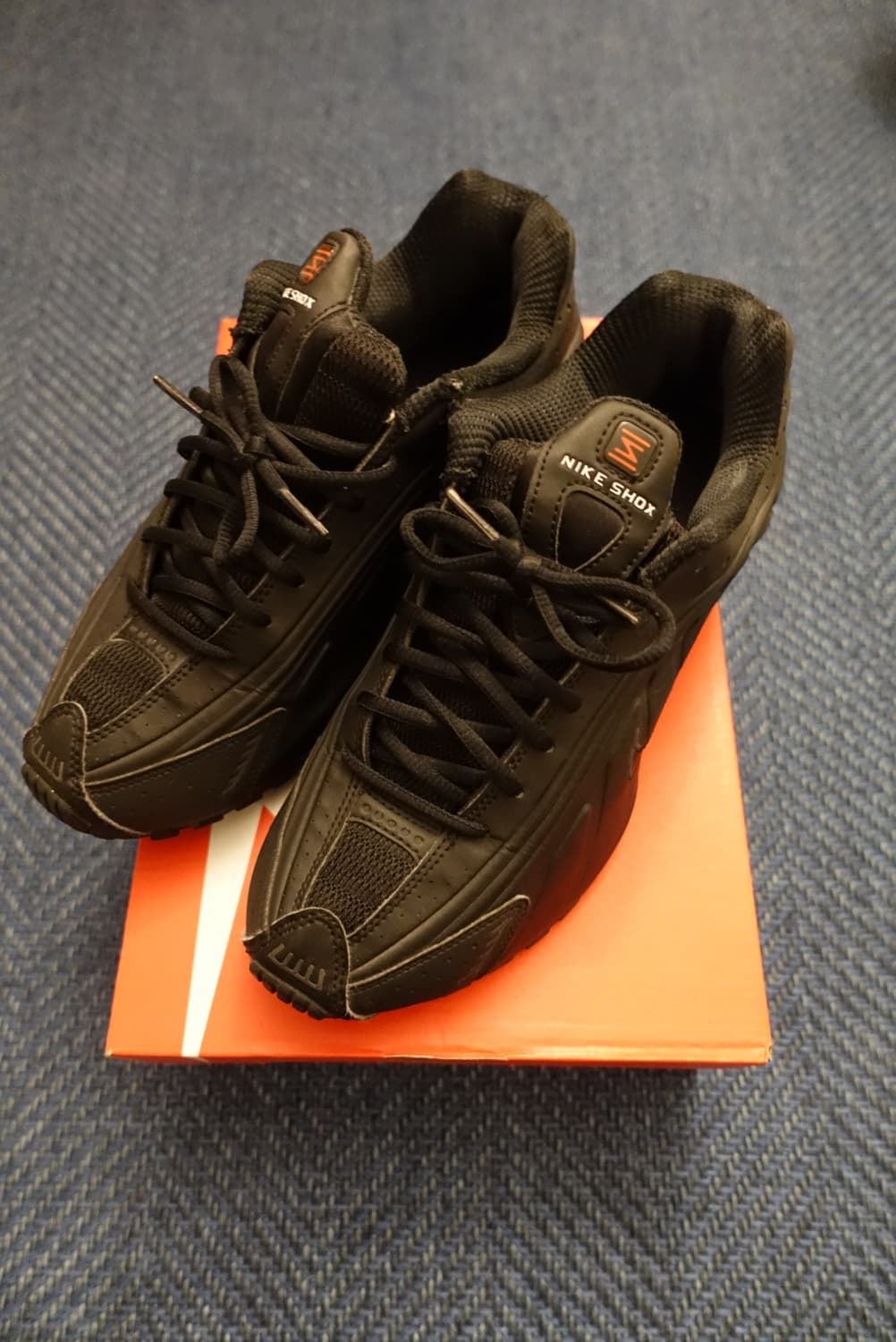 Nike shox R4 Black 270 상품이미지2