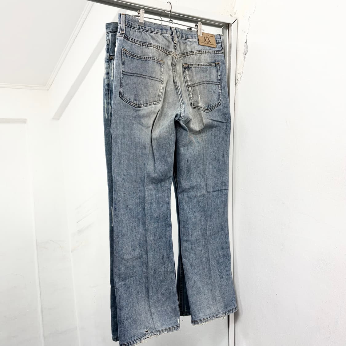 아르마니 익스체인지 데미지 부츠컷 데님 팬츠 상품이미지5