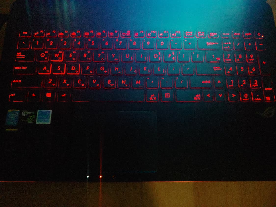 아수스 i7 게이밍 노트북 상품이미지3