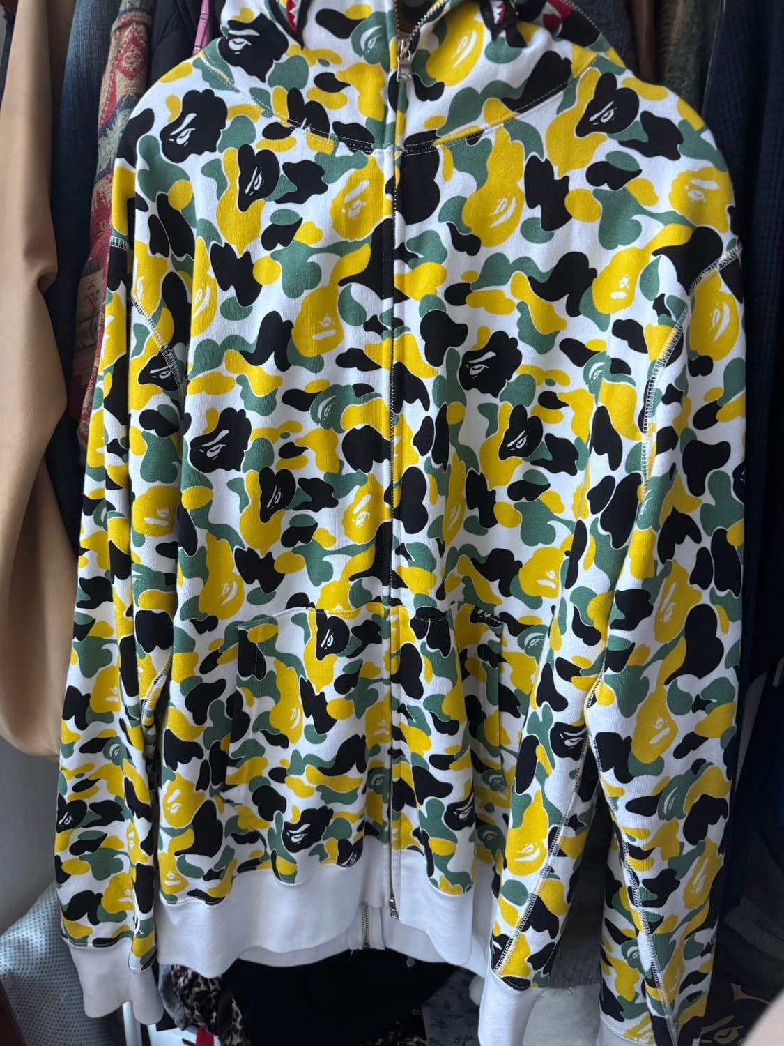 베이프 오사카 한정 샤크후드 XL 상품이미지2