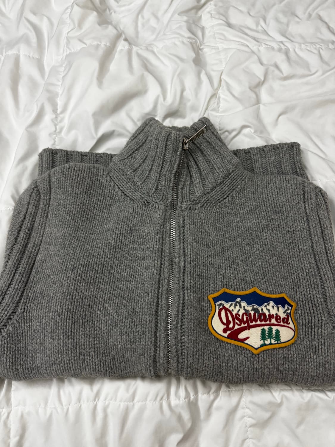 디스퀘어드니트집업 상품이미지1