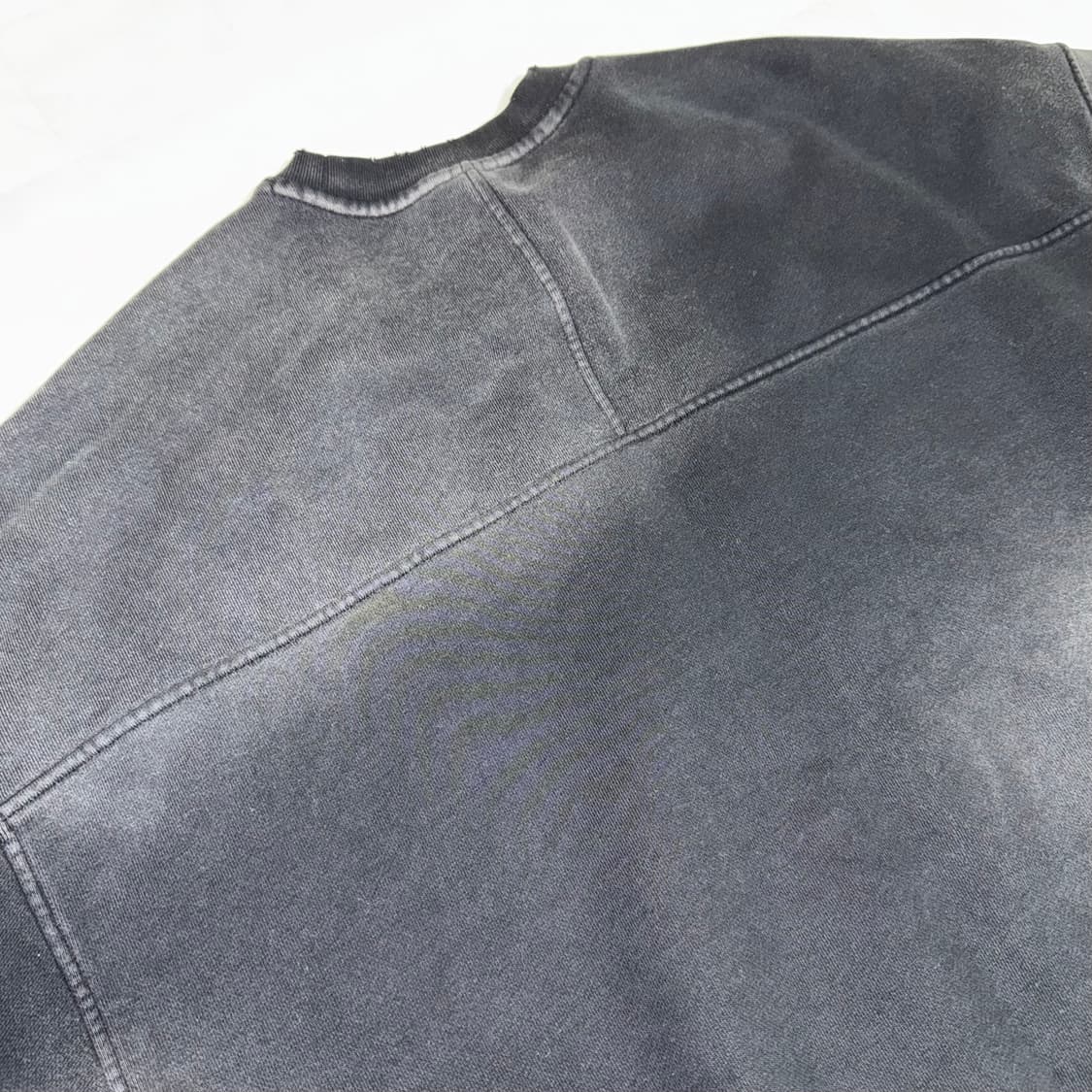 [XL] 소버먼트 980G 핸드 워시드 맨투맨 상품이미지3