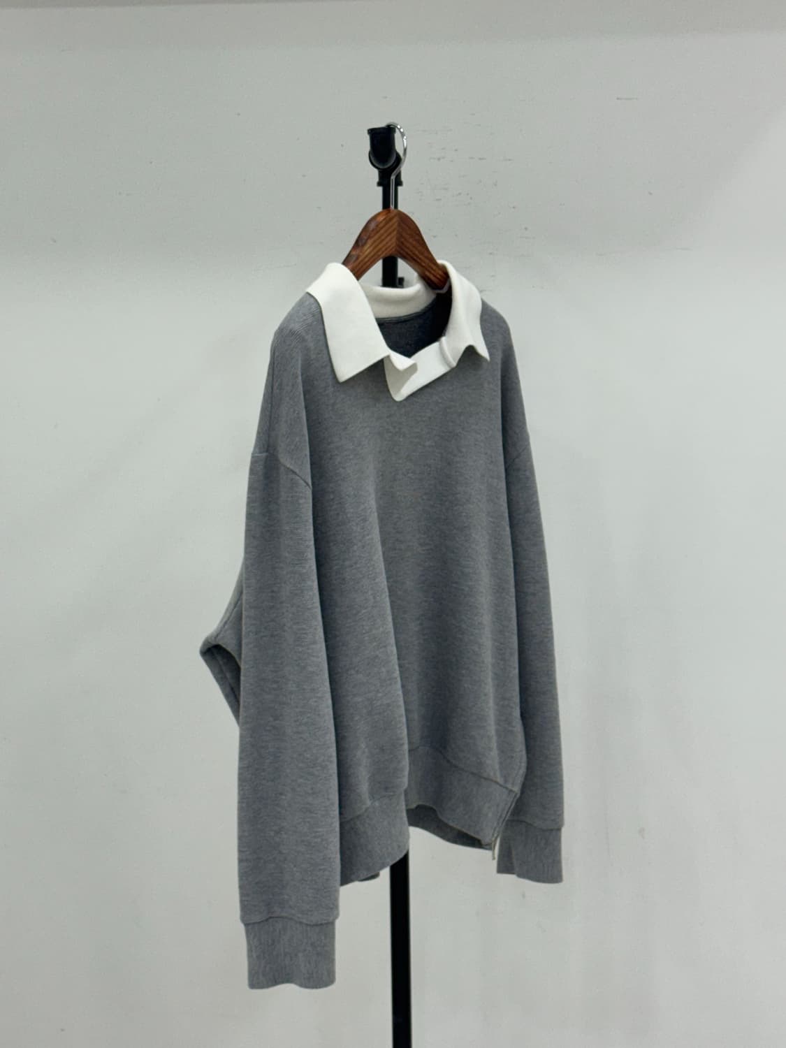 시스템 옴므 오픈 카라 니트 상품이미지3