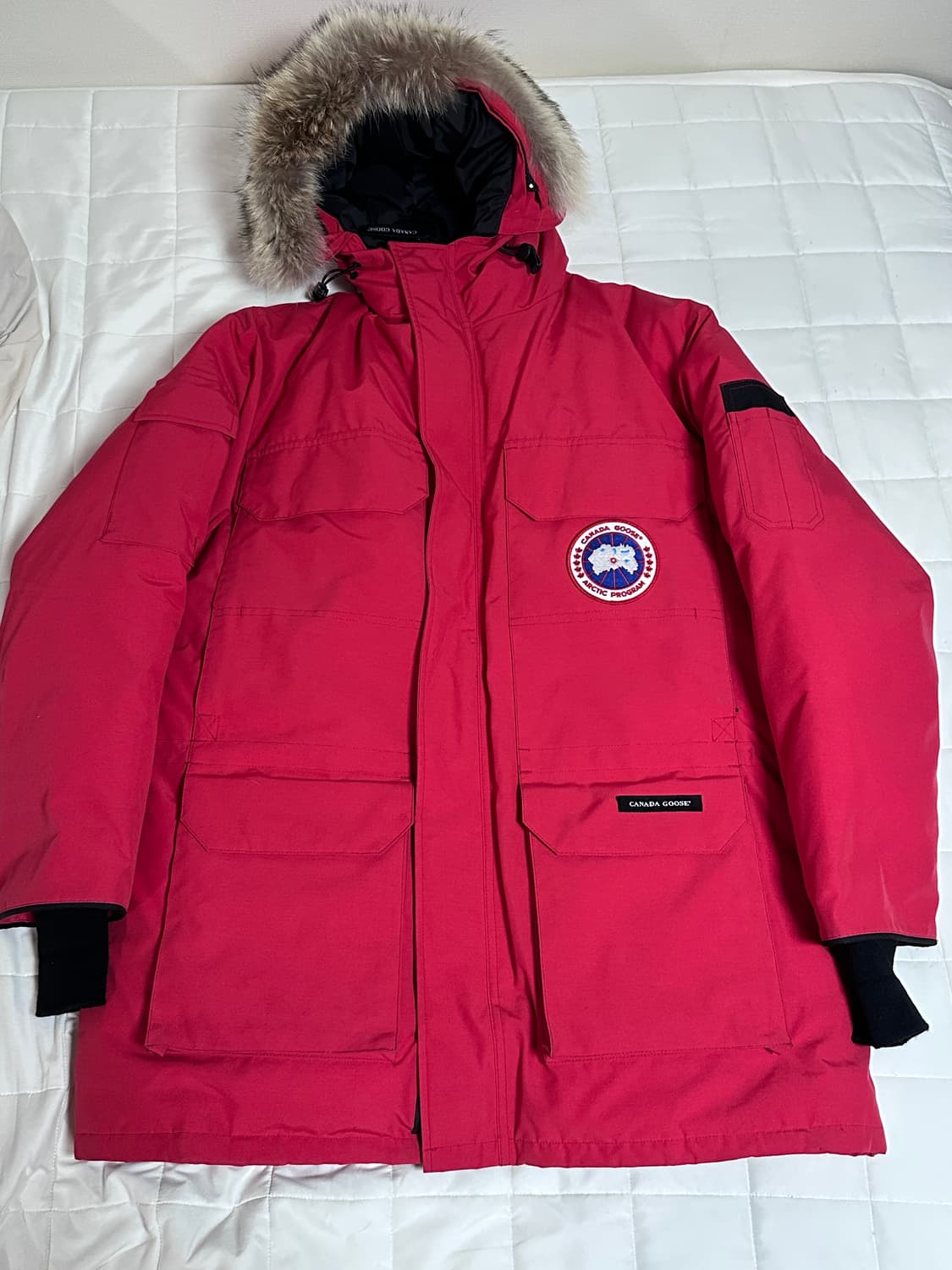 캐나다구스 익스페디션 패딩 레드 상품이미지1