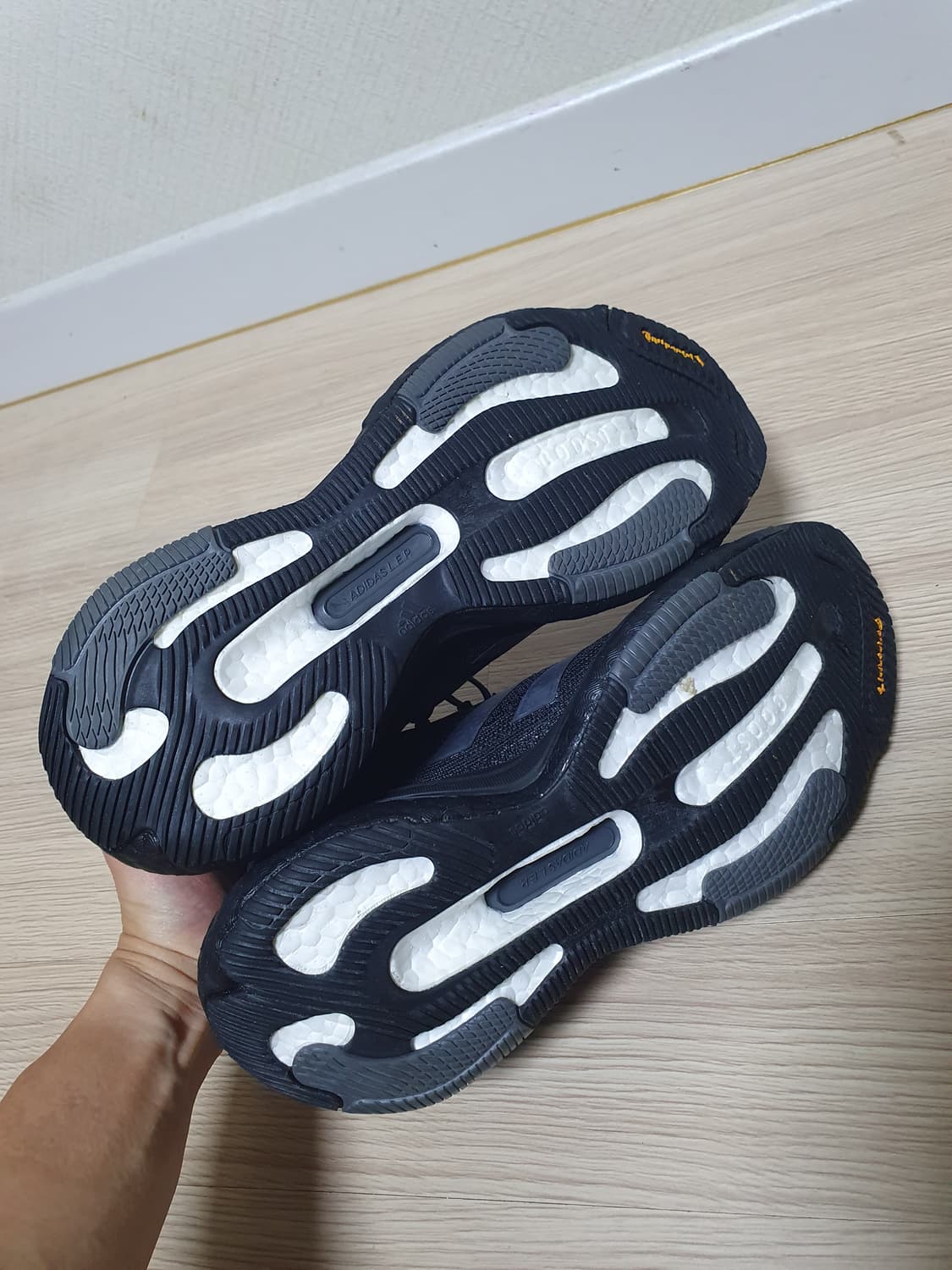 아디다스 솔라글라이드 블랙 운동화 270 상품이미지7