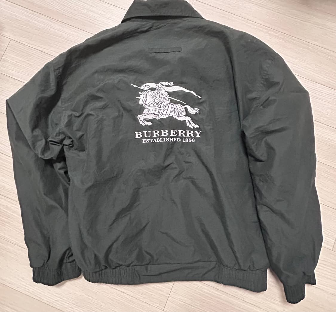 버버리 빅로고 자켓(이색상 절대 못구함-초희귀-) 상품이미지1