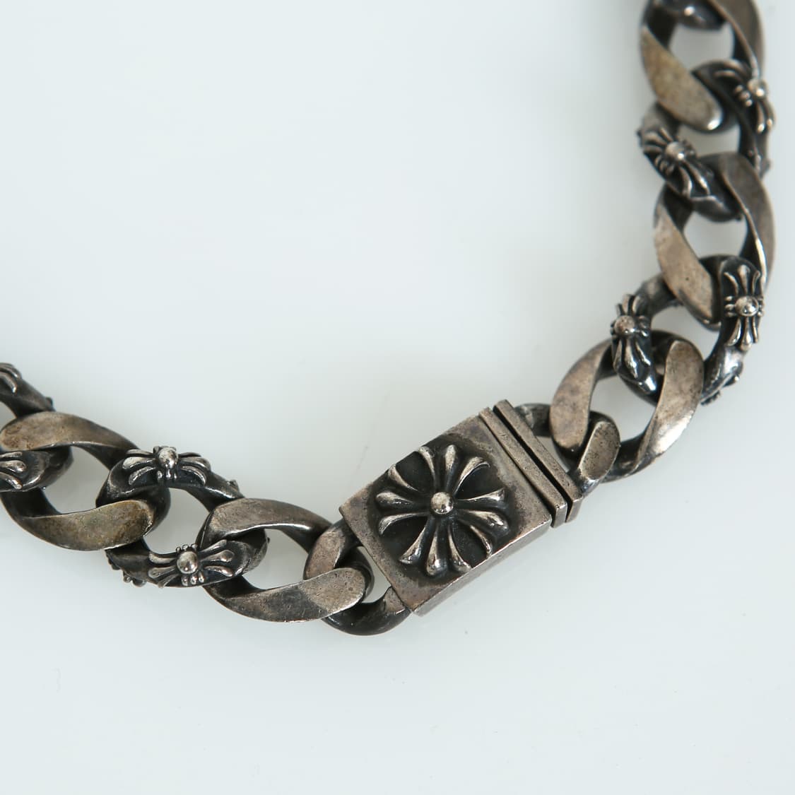 90s 올드 크롬하츠 플로랄 크로스 목걸이 상품이미지3