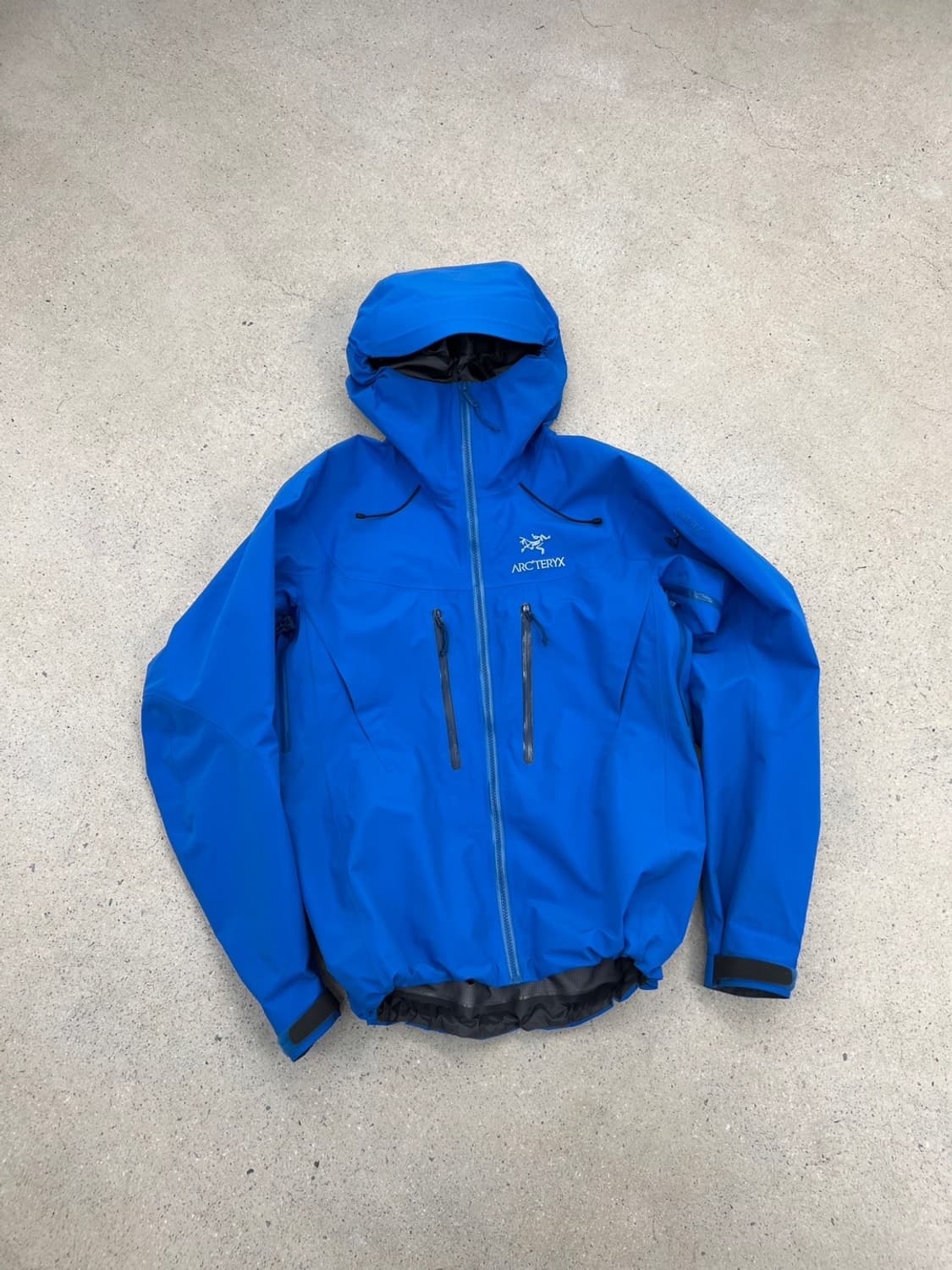 아크테릭스 알파 SV 블루 고어텍스 자켓 상품이미지2