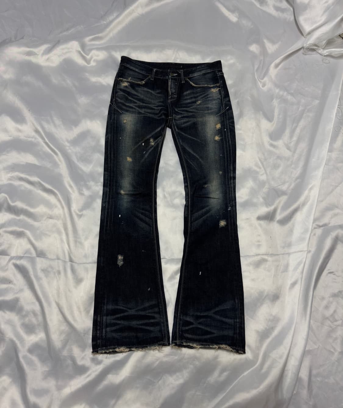 Fuga pierced distressed boots cut denim 상품이미지1