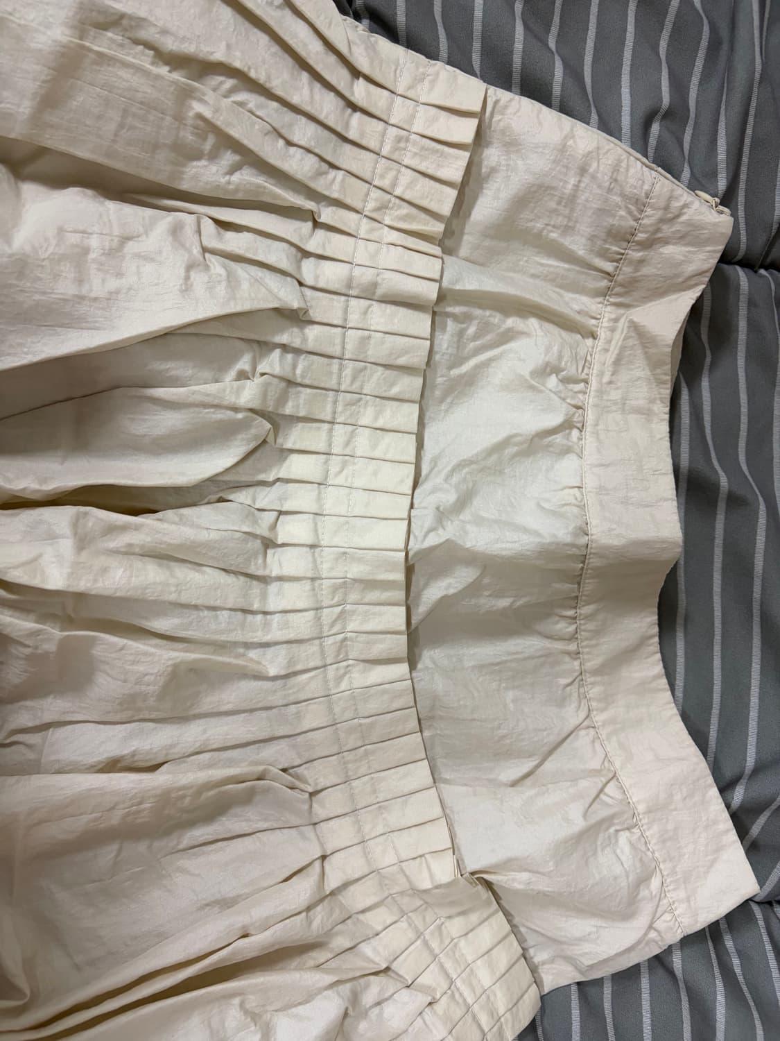 Pinktuck midi skirt light cream 상품이미지5