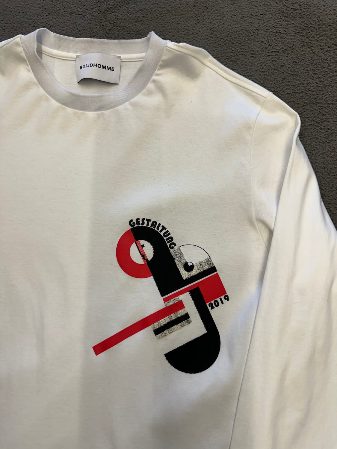 솔리드 옴므 19년 컬렉션 슬리브 처분  상품이미지2