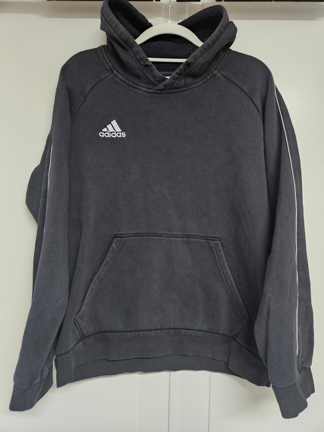 아디다스 검정 후드티 L 상품이미지1