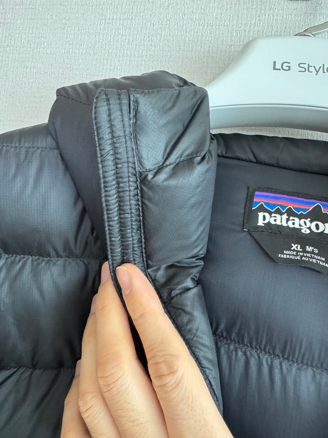 XL 24FW 파타고니아 피츠로이 블랙 다운 패딩 후드 상품이미지4