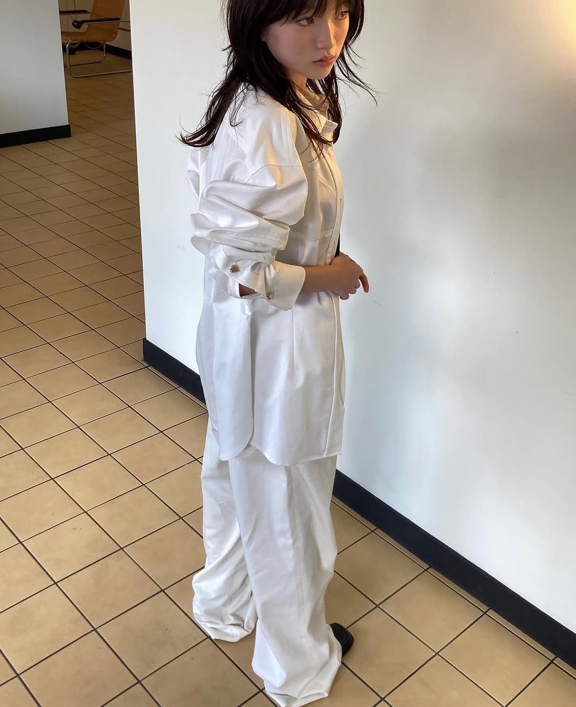 [DARED] HEART BUTTON PINTUCK SHIRT 상품이미지3