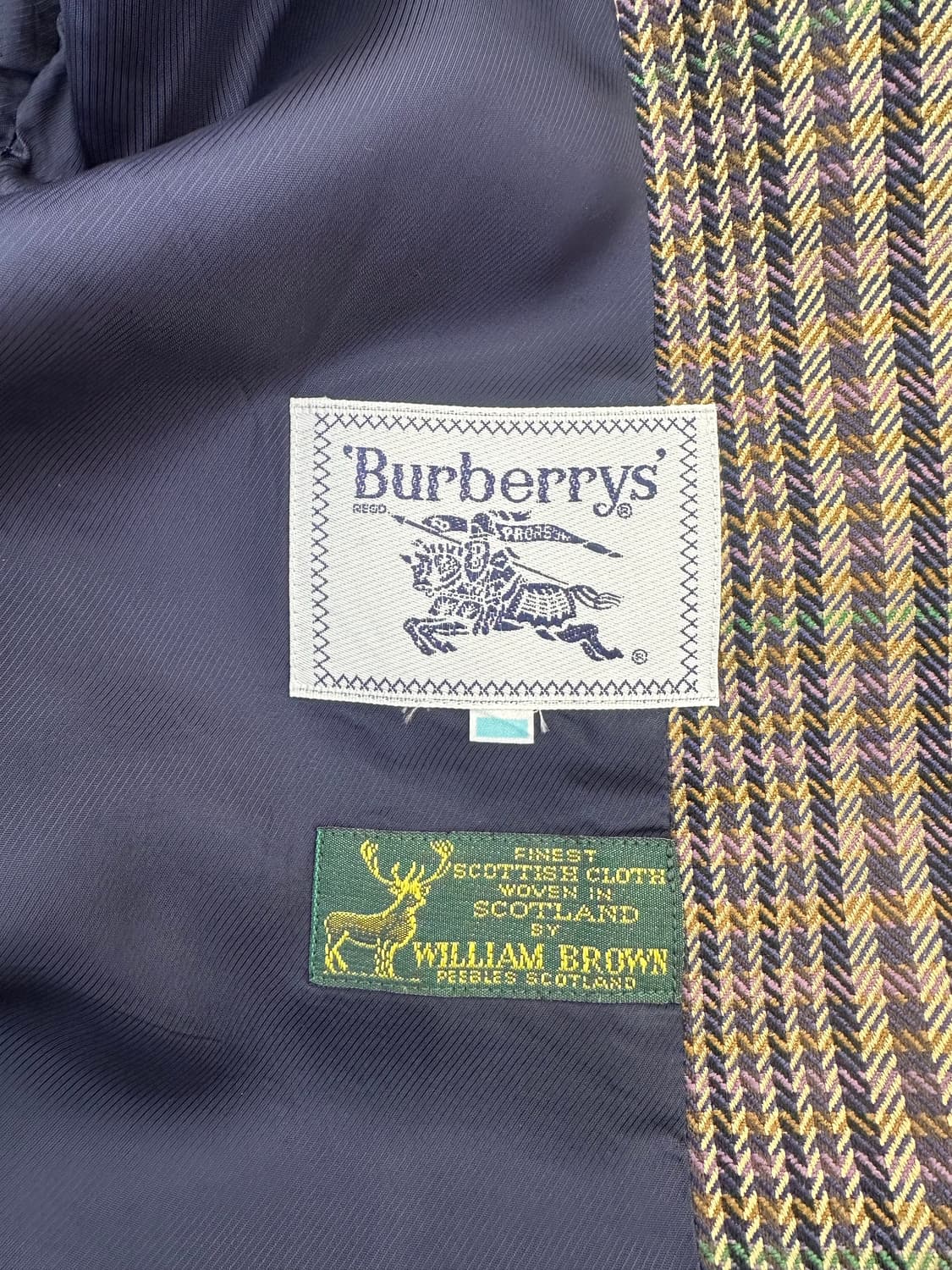 버버리 금장 더블체크 자켓 상품이미지2