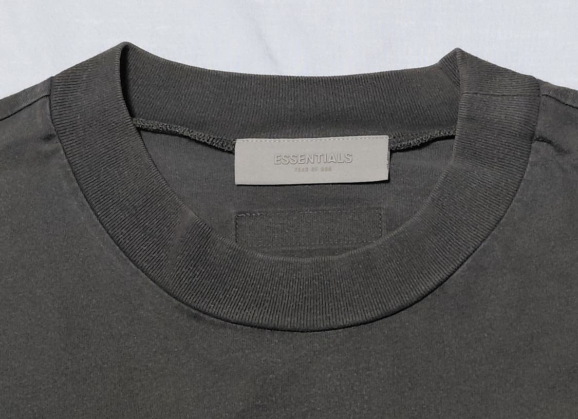 [L] 피어 오브 갓 에센셜 21SS 릴렉스드 로고 티셔츠 차콜 상품이미지3