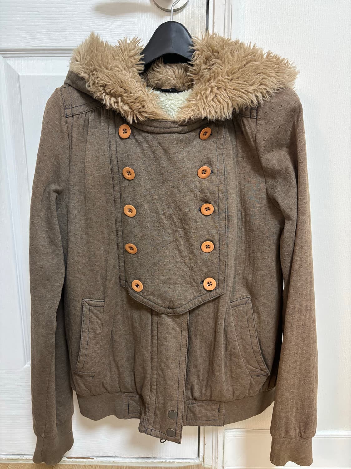 케미컬스포츠 울프죠 퍼후드집업 마크제이콥스 상품이미지6