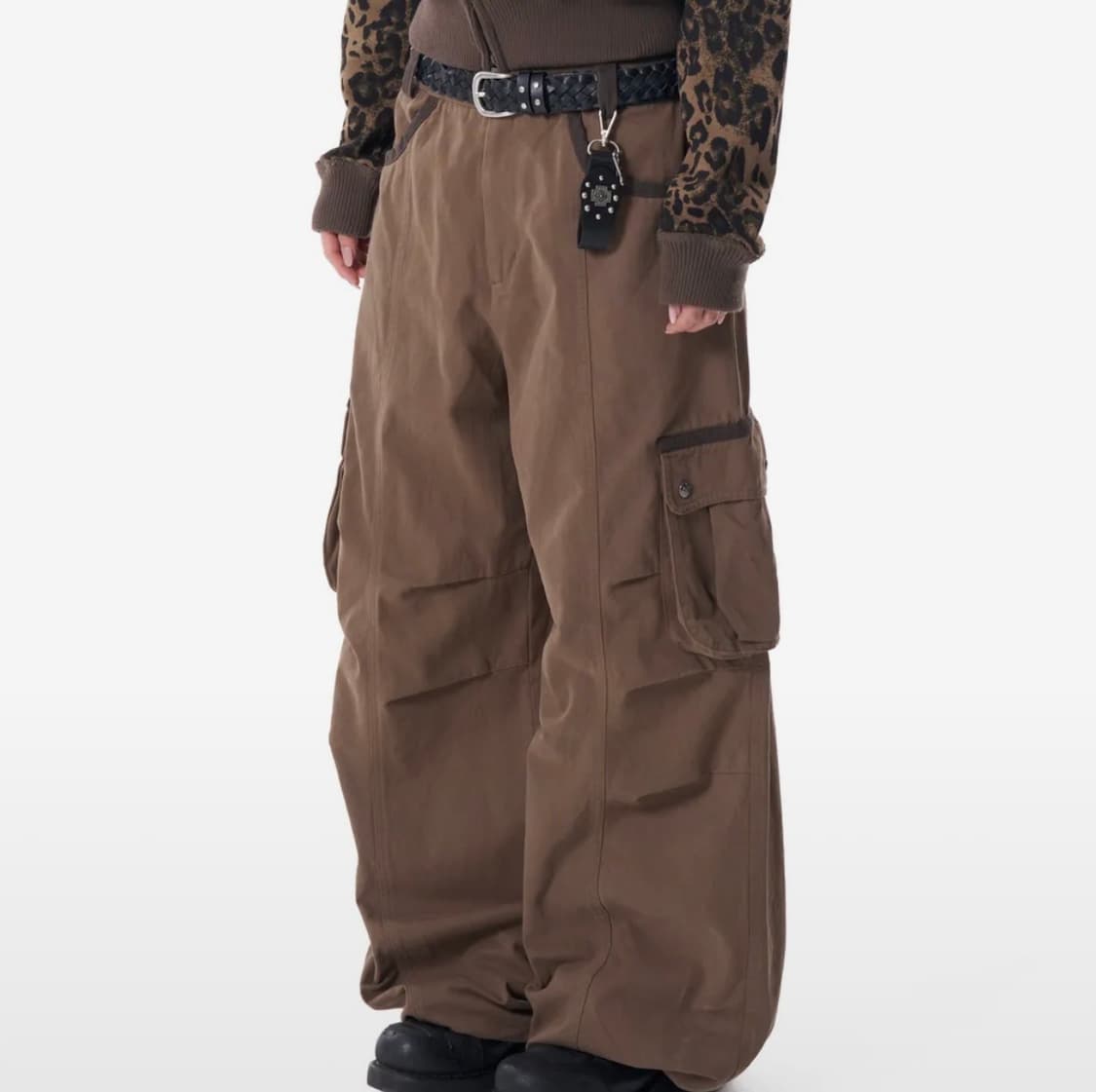 아캄 핀턱 카고팬츠 사이즈1 상품이미지1