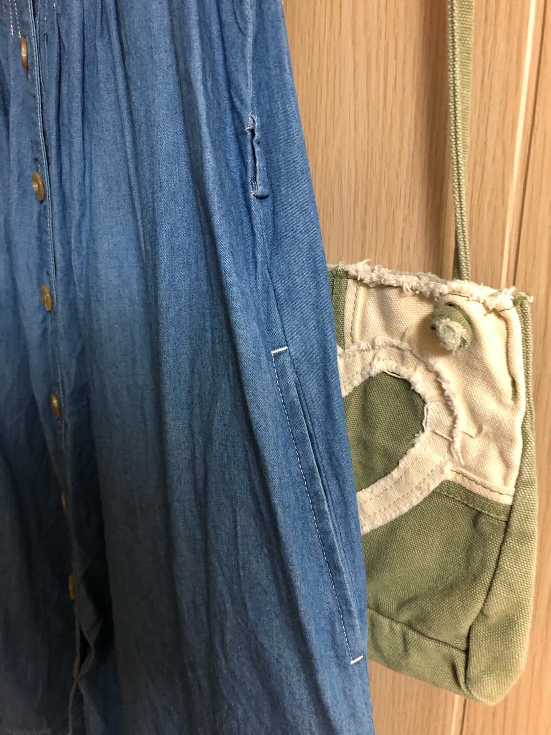 모리 데님 핀턱 원피스  상품이미지4