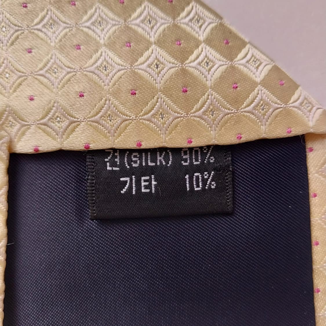 아쿠아스큐텀 실크 자카드 패턴 넥타이 9.3cm A+등급 K2059
 상품이미지10