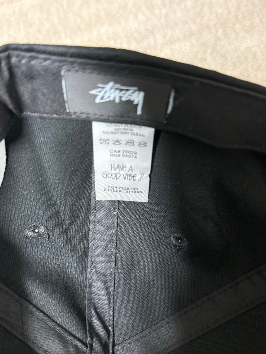 스투시 스투 아치 스트랩백 캡 블랙 상품이미지3