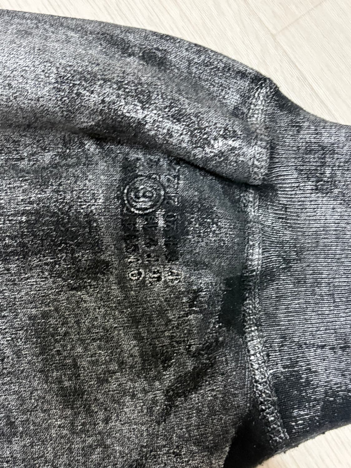 슈프림 x MM6 메종 마르지엘라 포일 로고 후드 스웻셔츠 블랙 24ss 상품이미지7