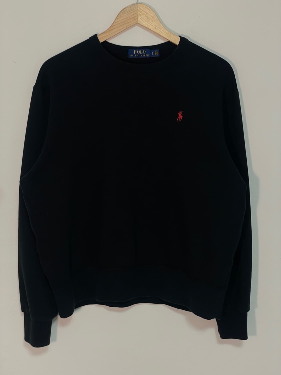 폴로 포니 블랙 맨투맨

 상품이미지3