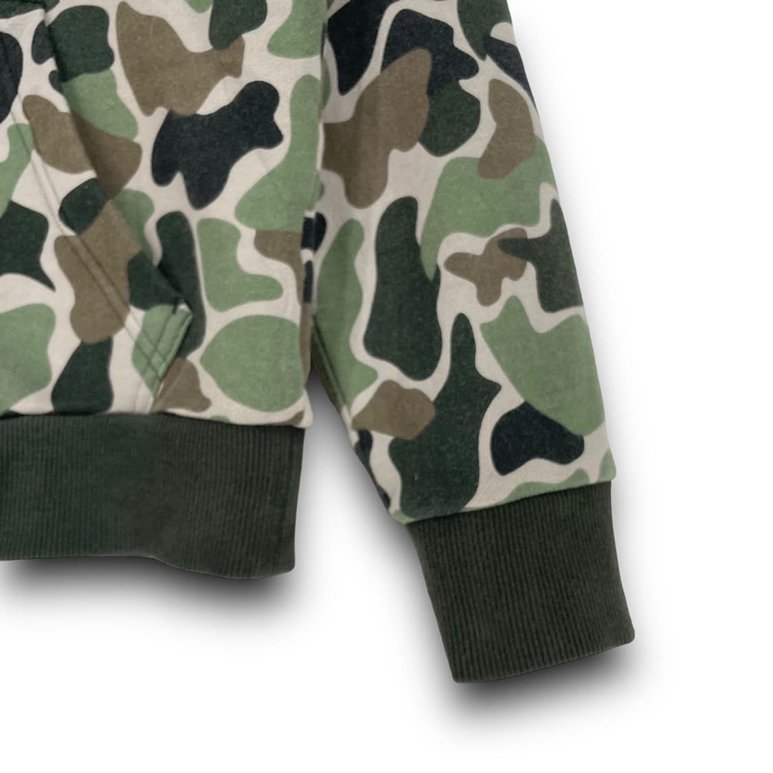 아디다스 빅로고 카모 후드 상품이미지4