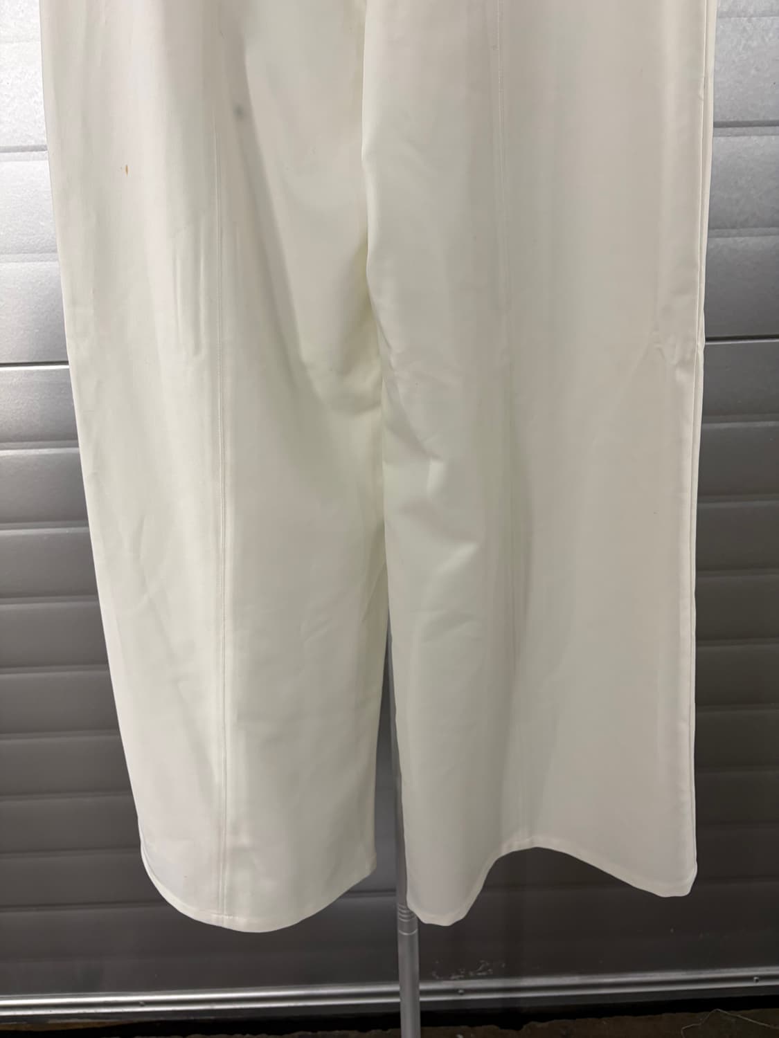 TREEMINGBIRD Rivet Slit Trouser [White] 상품이미지7