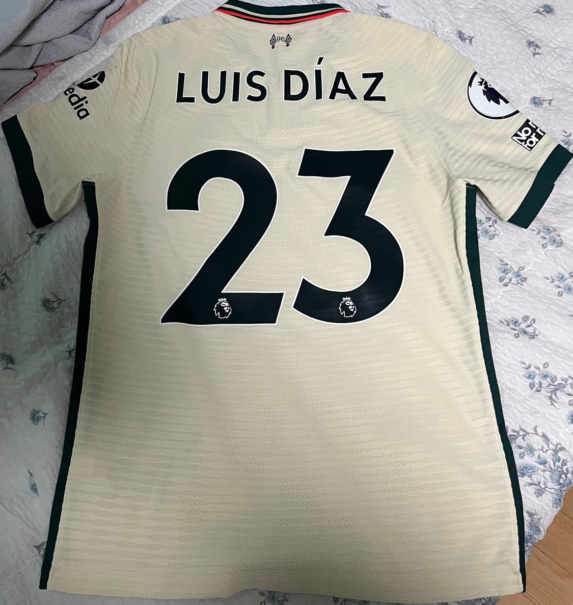 리버풀 21-22 어웨이 어센틱 LUIS DIAZ 23번 해외M 국내 L 상품이미지2