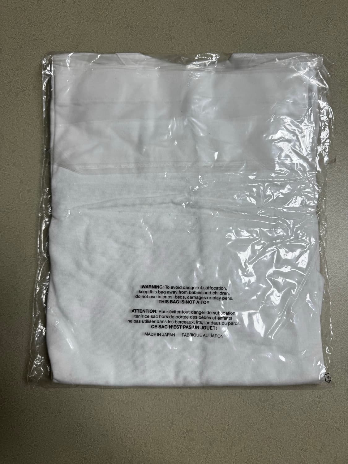 꼼데가르송 COMME DES GARCONS 유니섹스 긴팔 티셔츠 롱 T 상품이미지4