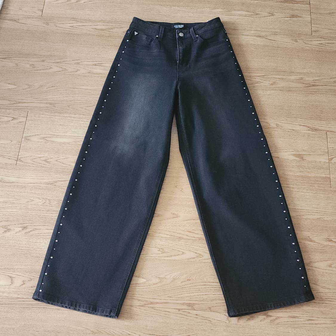 게스 사이드 스터드 장식 와이드 베럴 상품이미지2