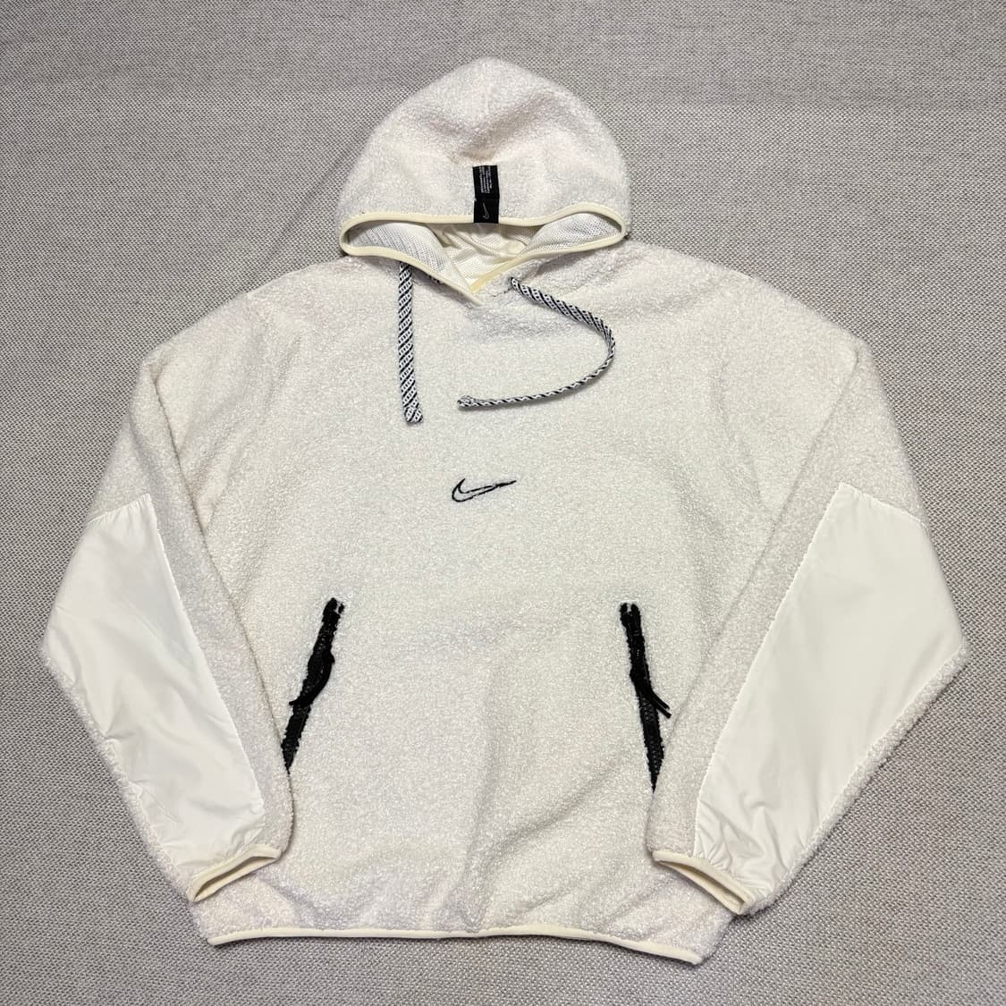 나이키 에센셜 세르파 플리스 풀오버 후드티 상품이미지1