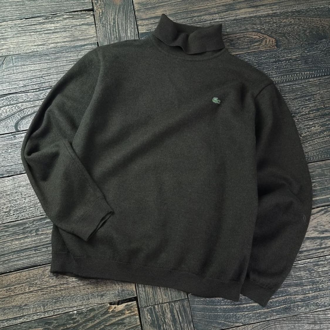 [라코스테] 로고 패치 울 목폴라 터틀낵 니트 브라운 M18110 상품이미지1