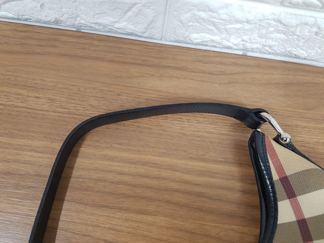 버버리 호보백 숄더백 (정품) 상품이미지6