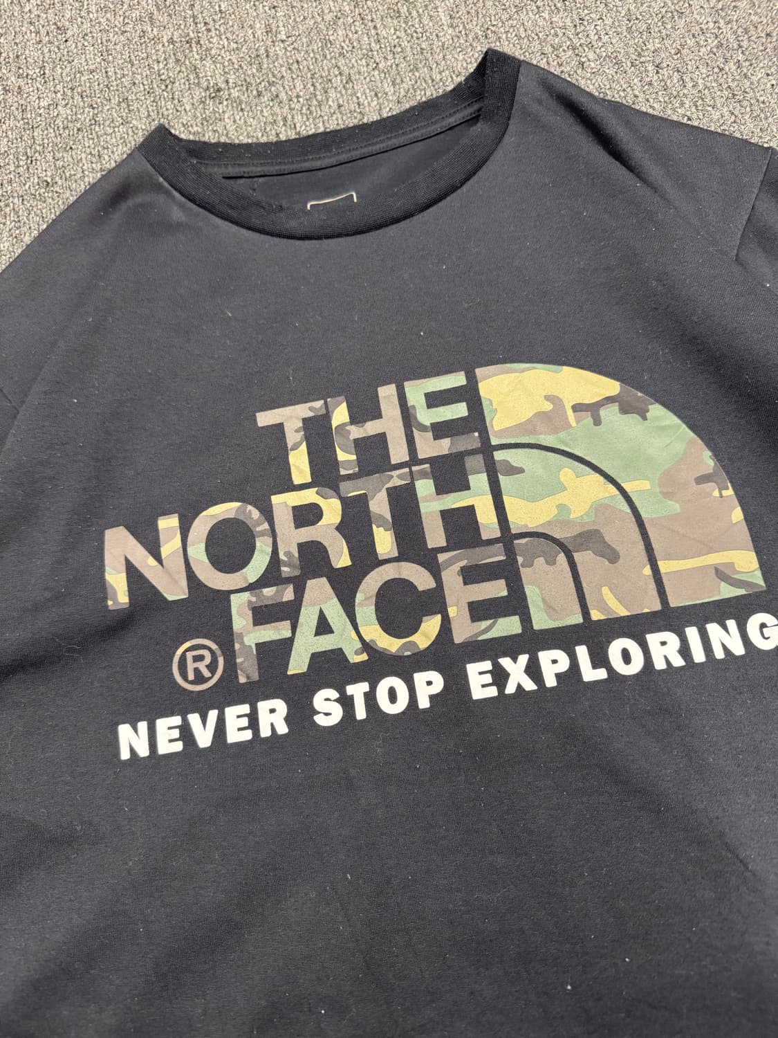 M)노스페이스 빈티지 카모 로고 프린팅 반팔 상품이미지2