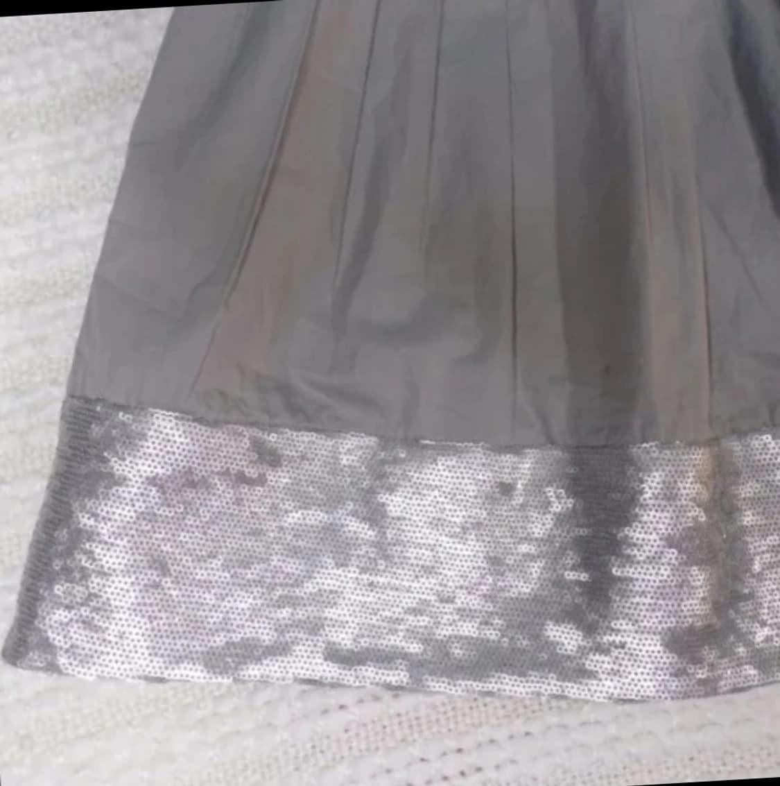 Theory 그레이 셔링 스팽글 스커트 사이즈 4 55-66 상품이미지3