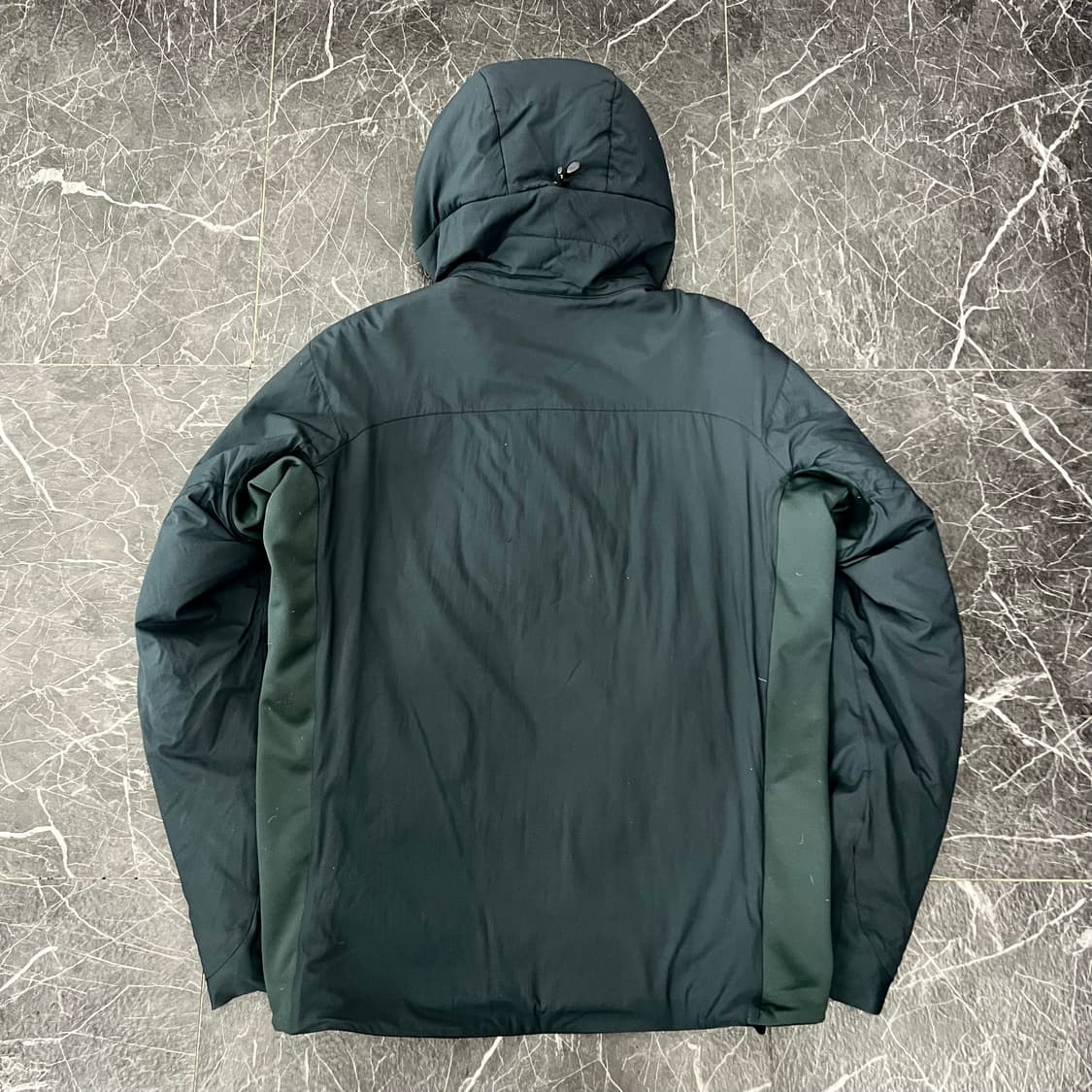 아크테릭스 아톰 LT 후드 자켓 상품이미지3