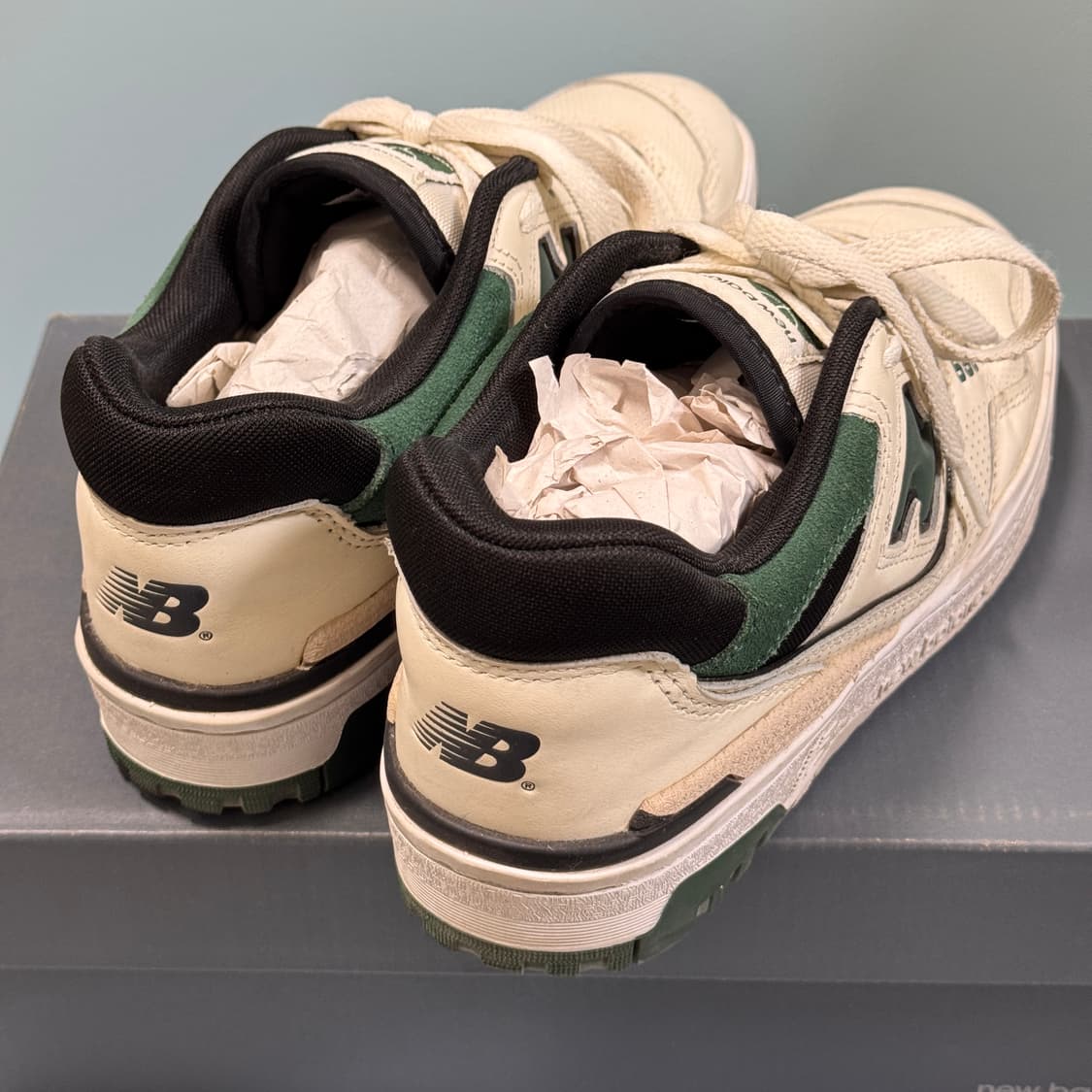 뉴발란스 550 흰/녹 스니커즈 245mm 상품이미지2