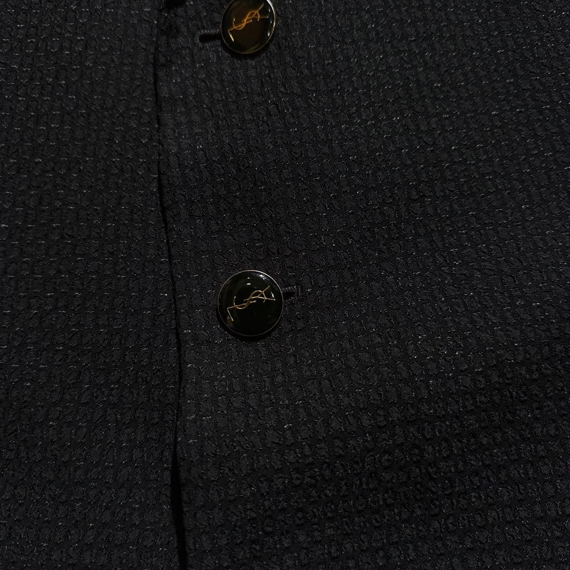 입생로랑 금장 로고 버튼 싱글 패턴 3B 블레이저 상품이미지4