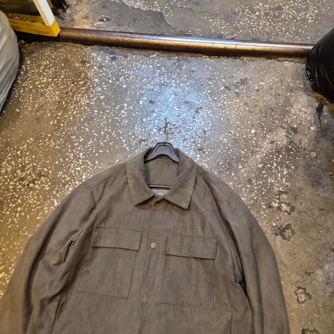 105(착샷잇음) 진그레이 스웨이드자켓  상품이미지8