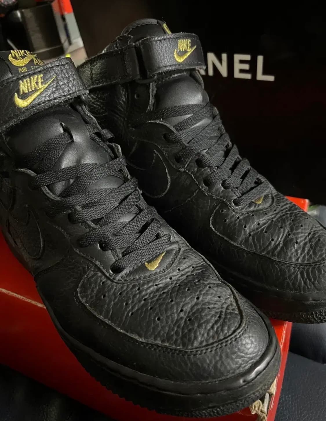 나이키 에어포스1 하이 검/금 1995년 270 상품이미지1