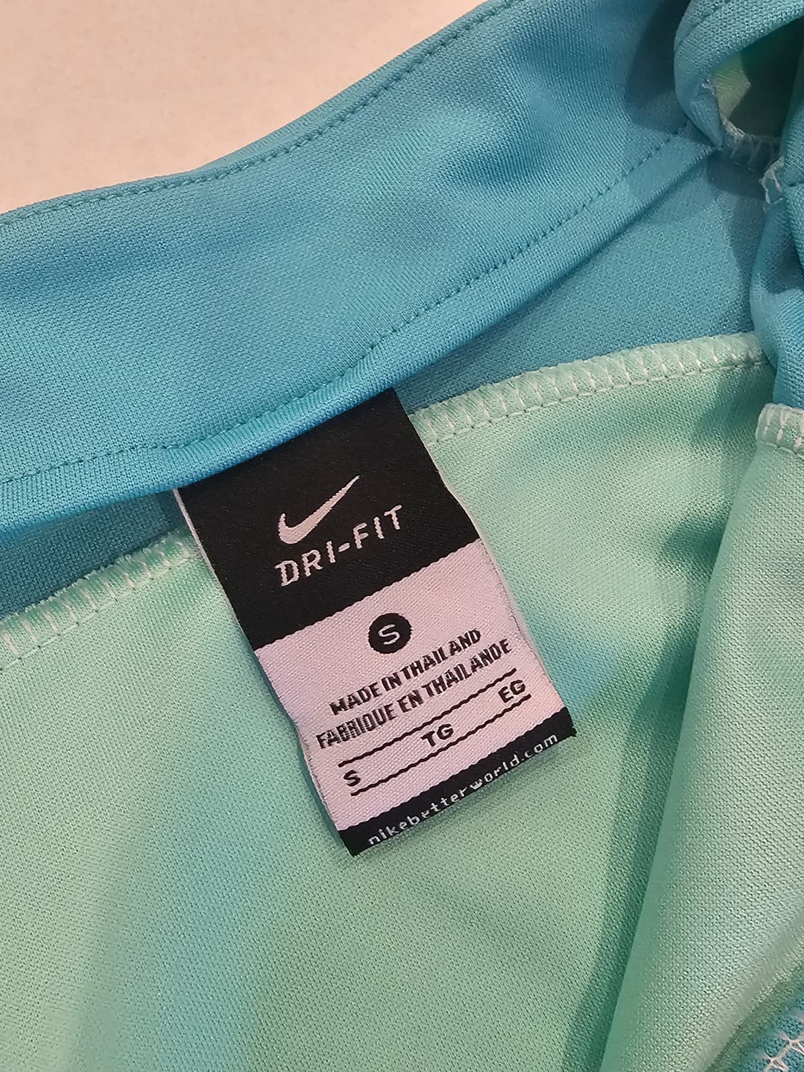 나이키 브라질 드릴탑 희귀 상품이미지4